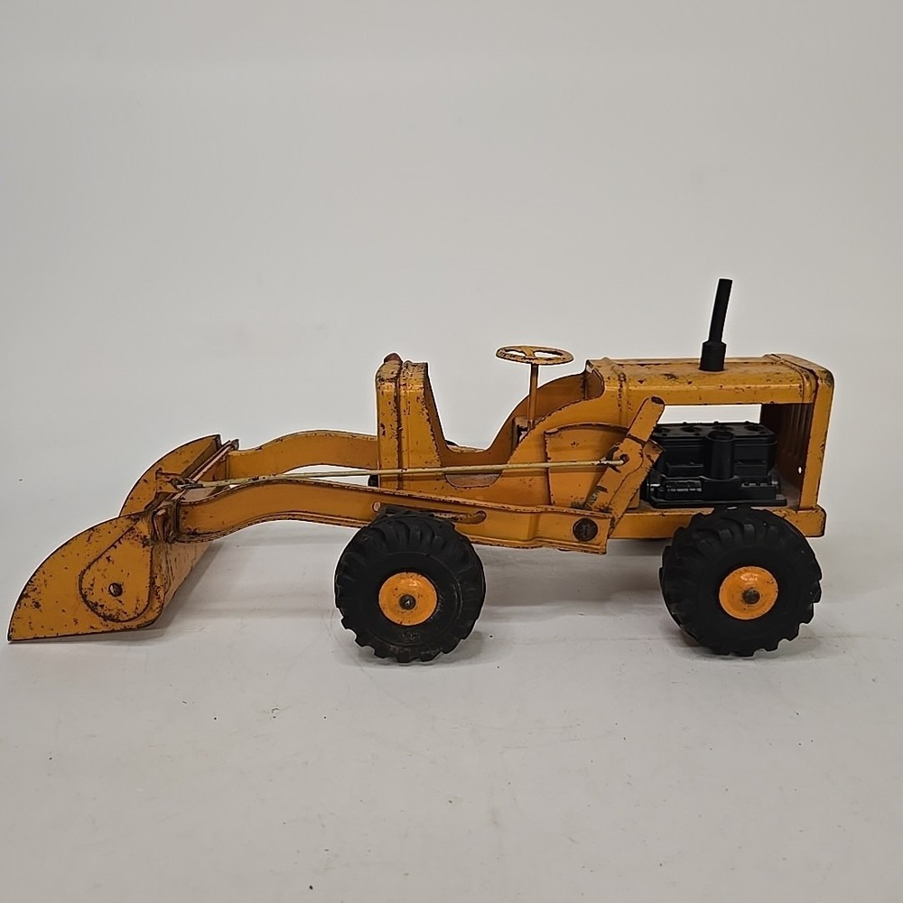 Vintage 1950s Marx Lumar Hi-Lift Loader Toy Tractor Lot of 2 16" Yellow & Orange